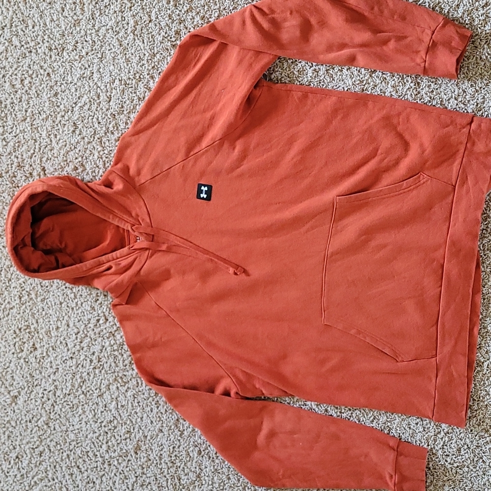 Under Armour sweatshirt